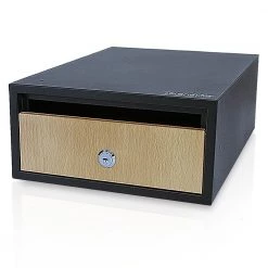 SereneLife Home & Lighting Indoor/Outdoor Wall Mount Locking Mailbox SLSFE31